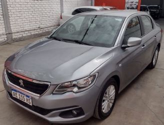 Peugeot 301 Usado en Mendoza Financiado