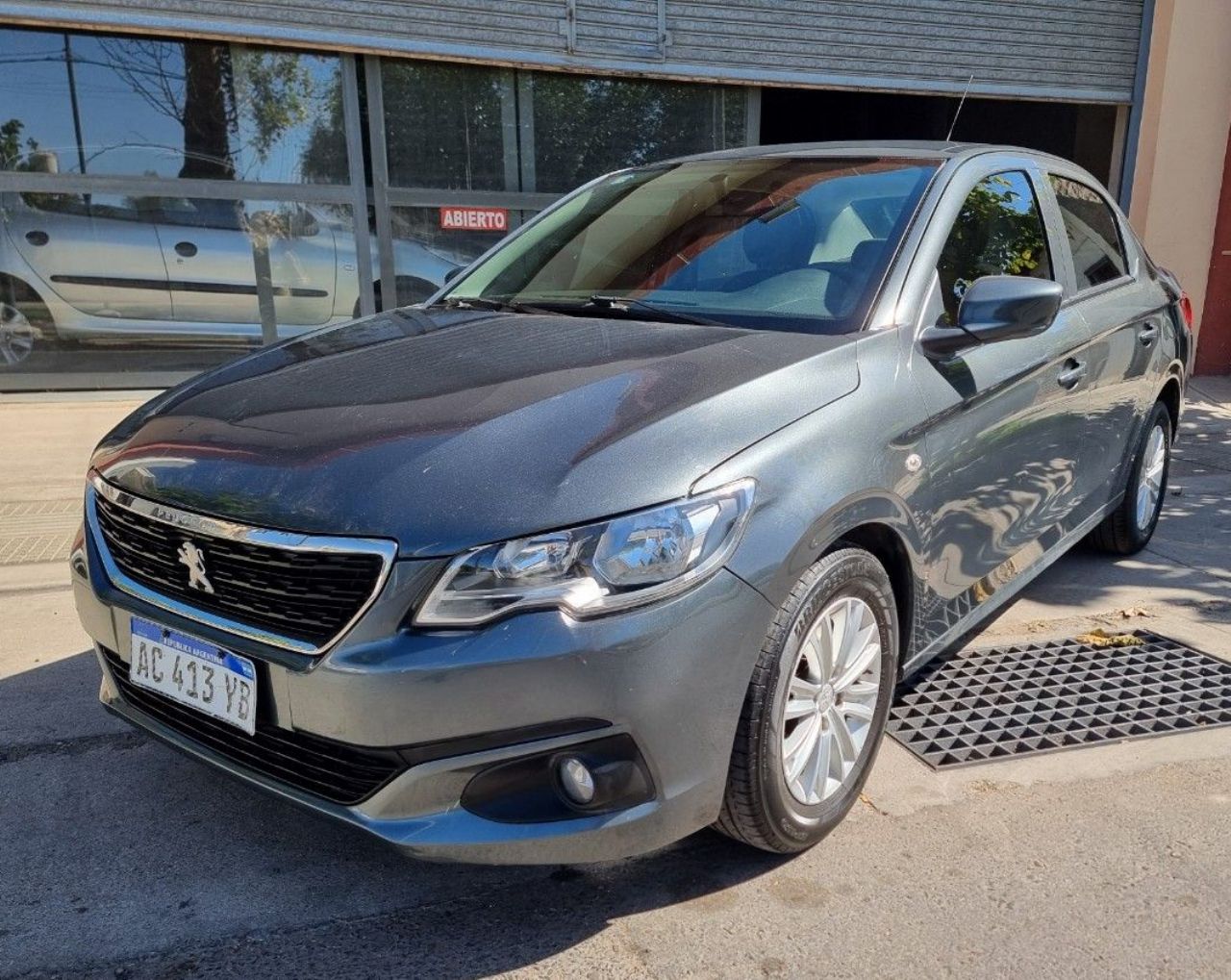 Peugeot 301 Usado Financiado en Mendoza, deRuedas