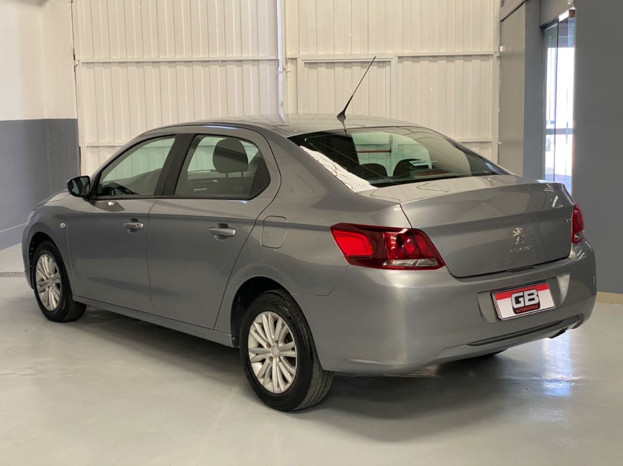 Peugeot 301 Usado Financiado en Mendoza, deRuedas