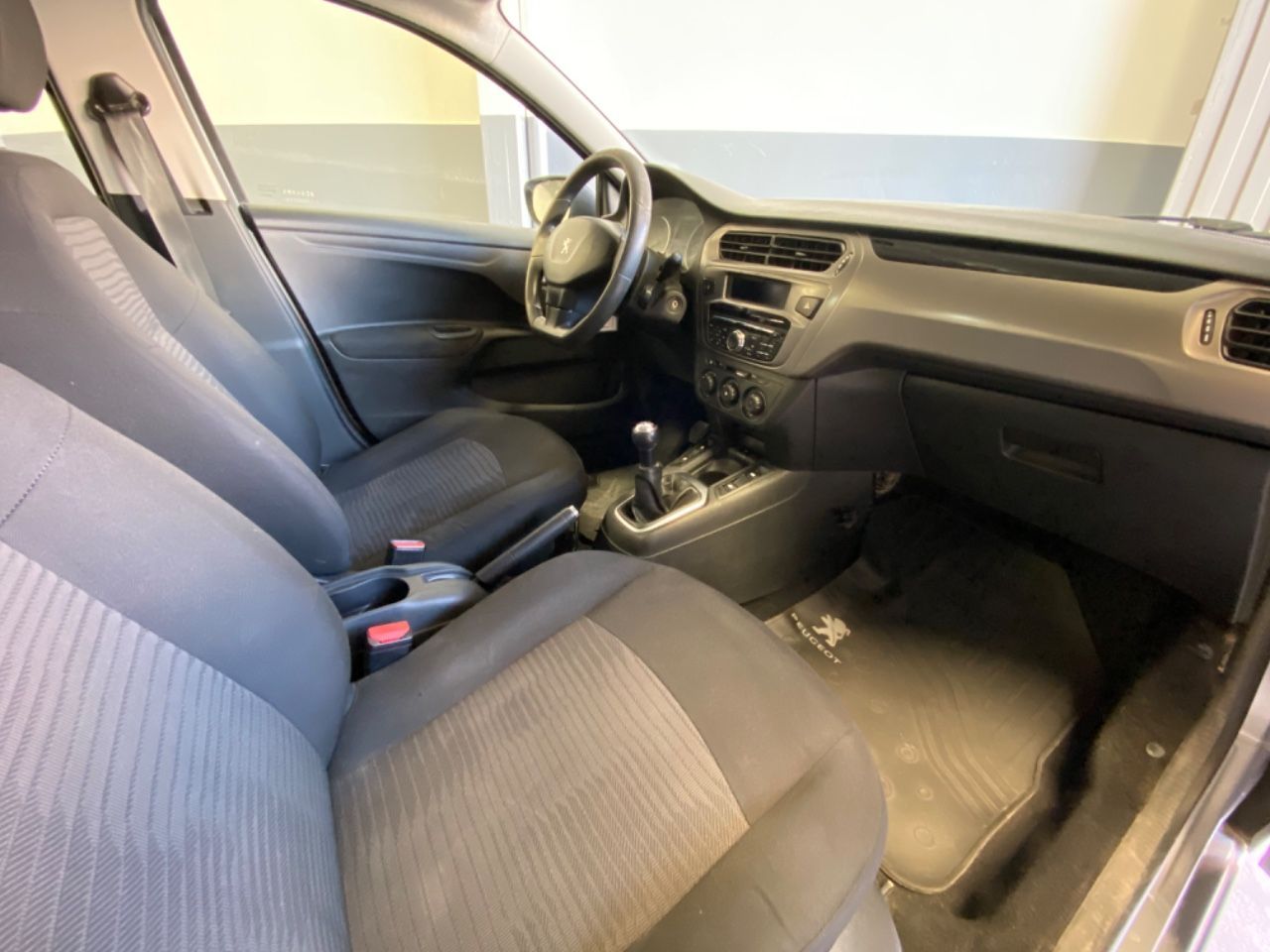 Peugeot 301 Usado Financiado en Mendoza, deRuedas