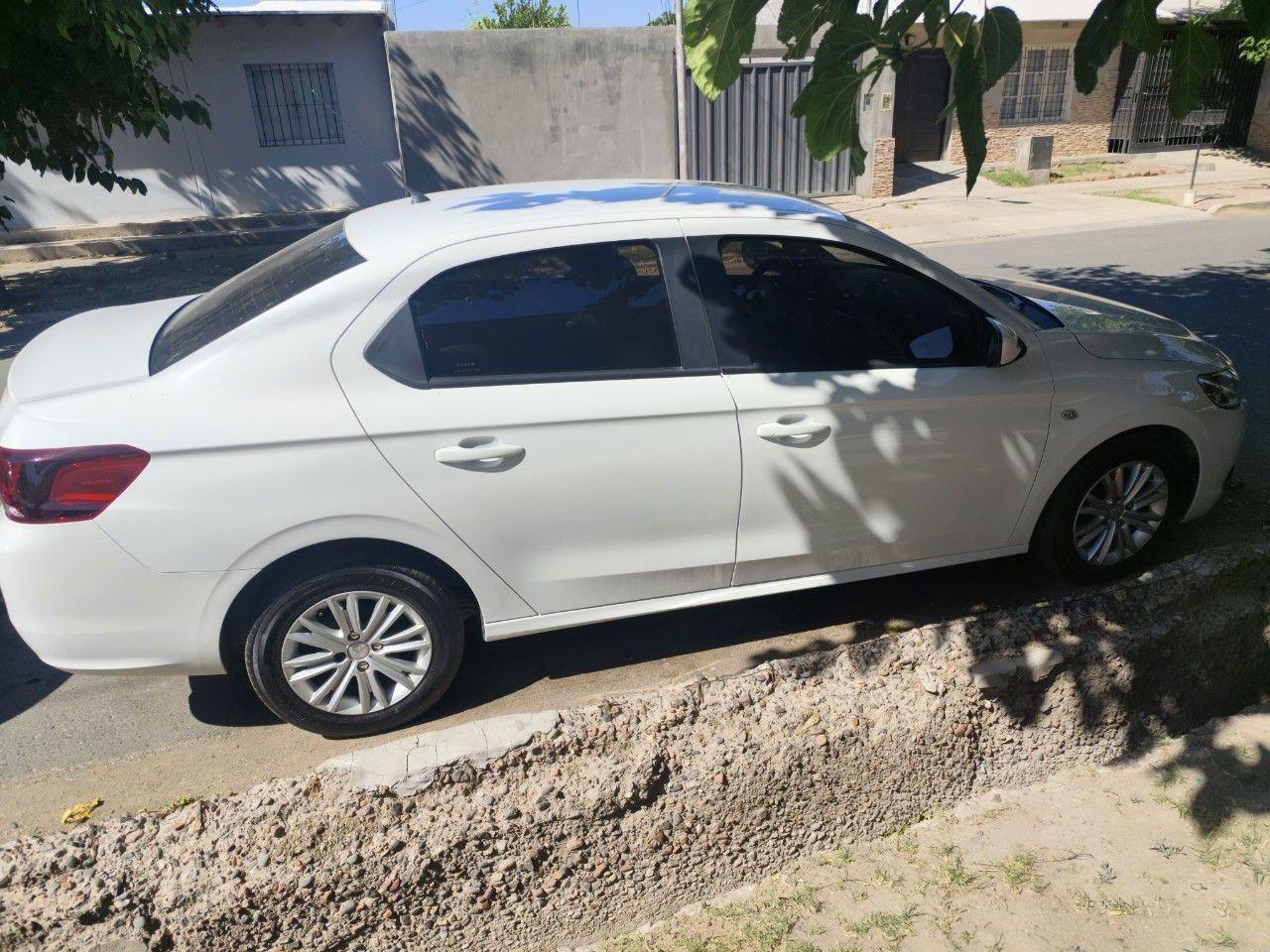 Peugeot 301 Usado en Mendoza, deRuedas
