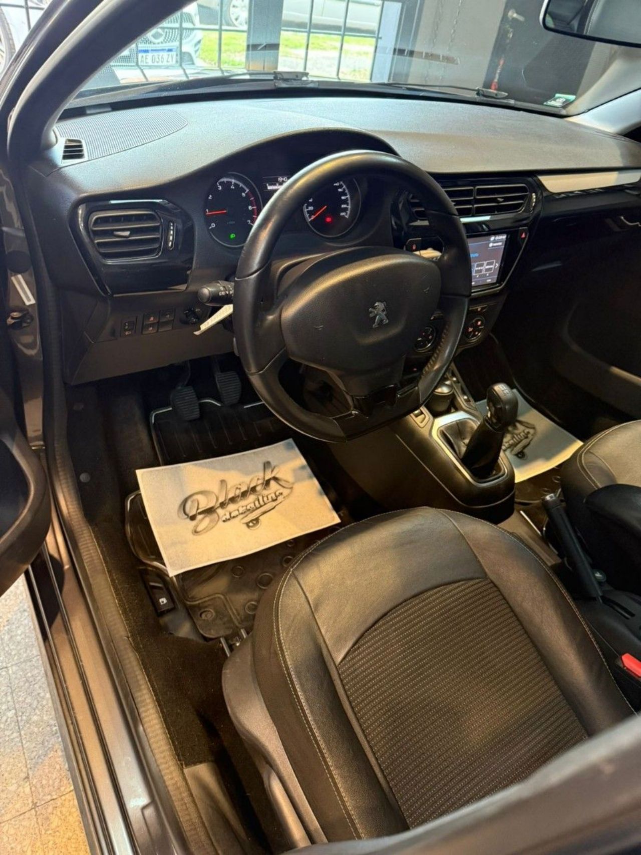 Peugeot 301 Usado en Santa Fe, deRuedas