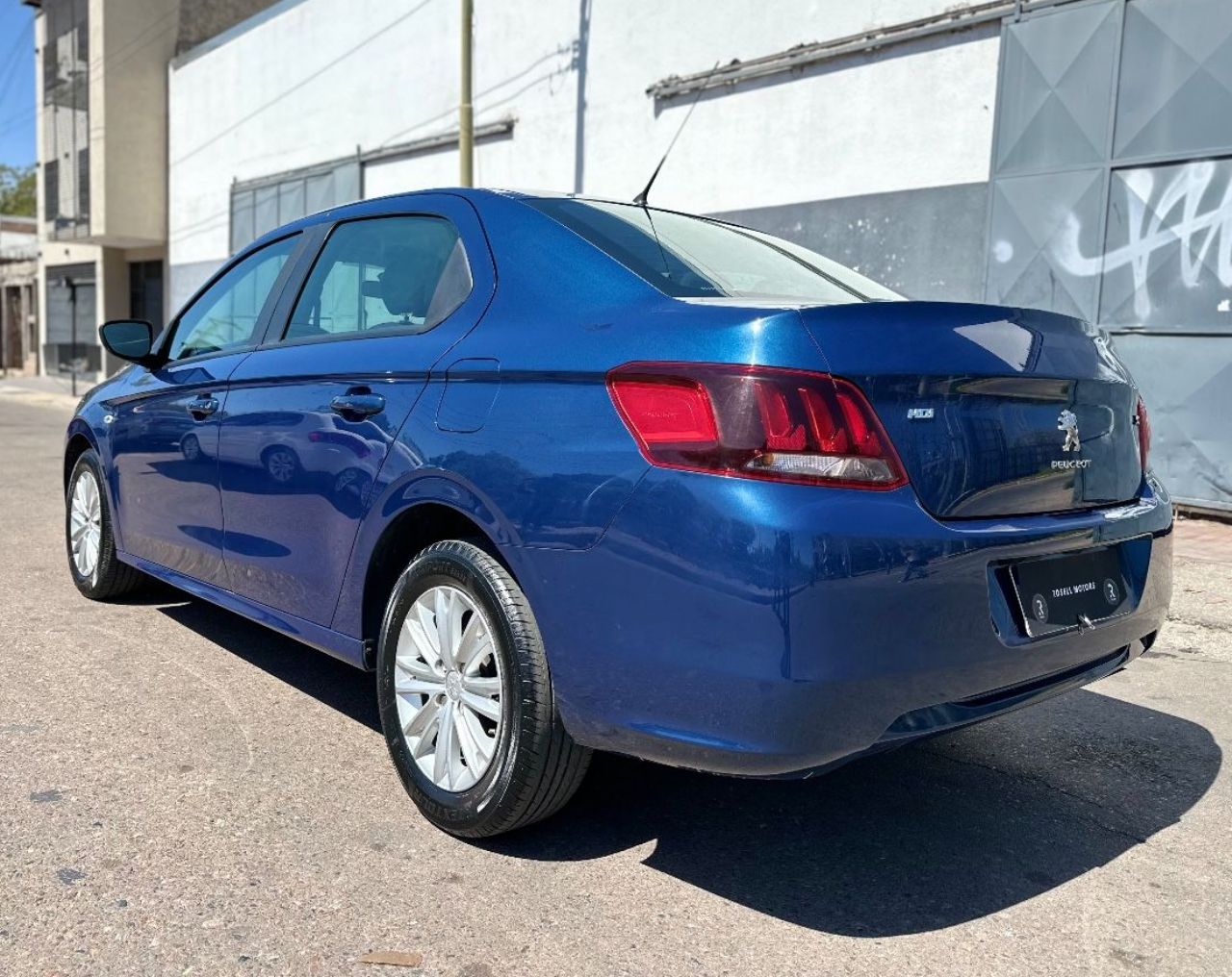 Peugeot 301 Usado Financiado en Mendoza, deRuedas