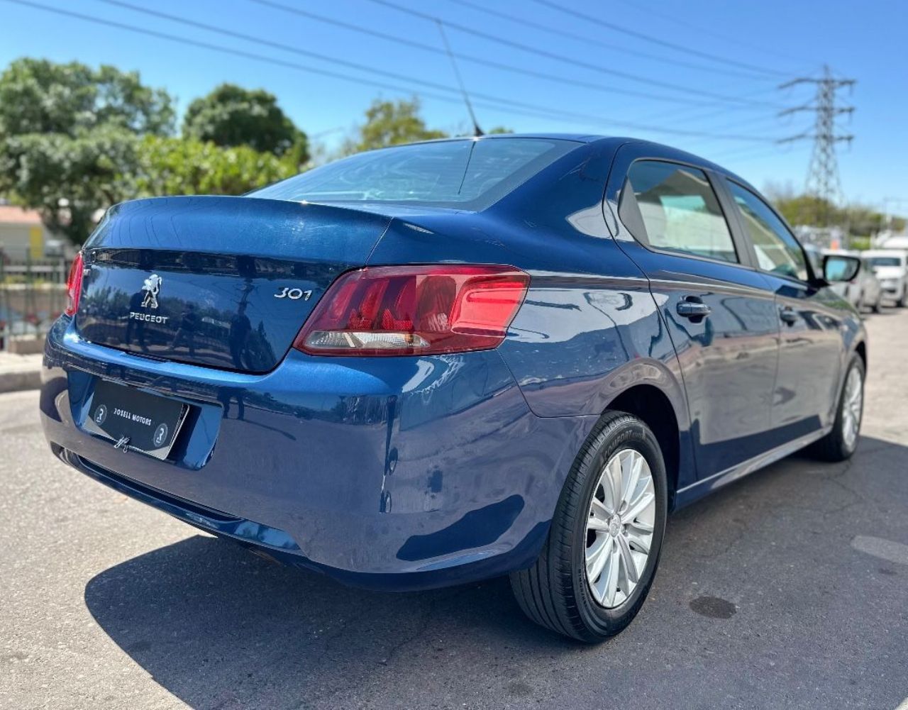Peugeot 301 Usado Financiado en Mendoza, deRuedas
