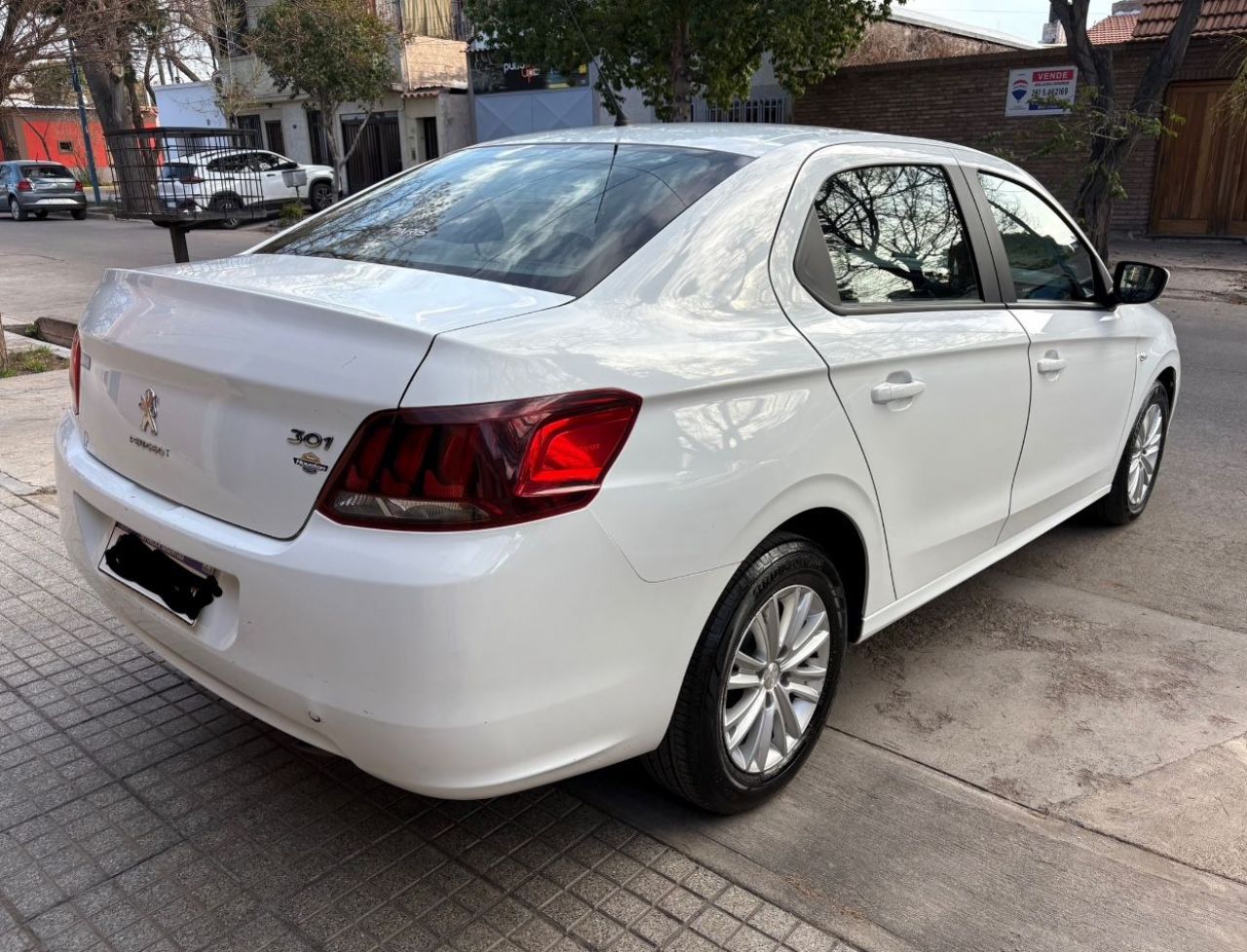 Peugeot 301 Usado Financiado en Mendoza, deRuedas