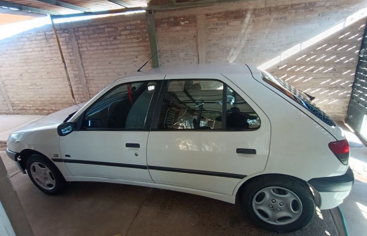 Peugeot 306 Usado en Mendoza, deRuedas