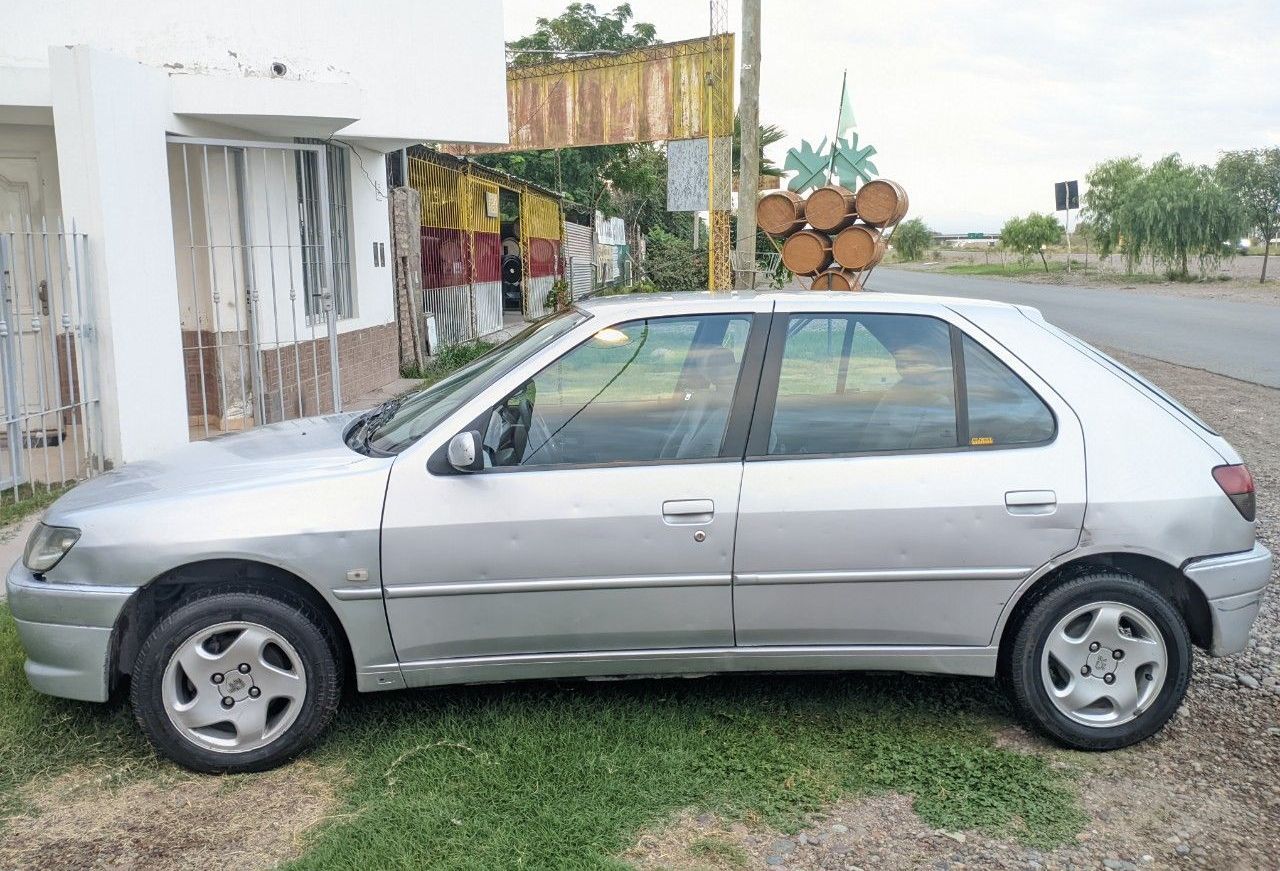 Peugeot 306 Usado en Mendoza, deRuedas