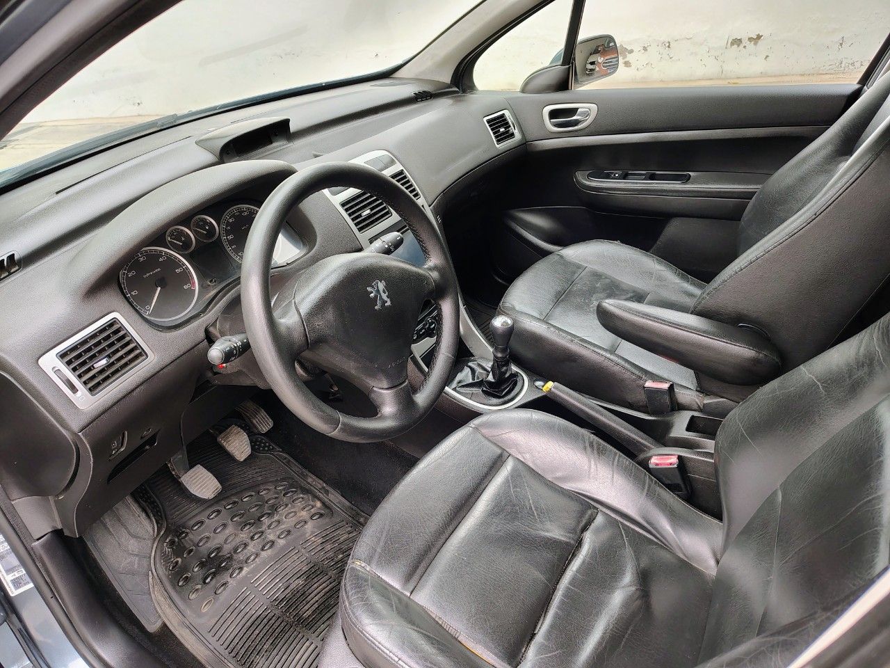 Peugeot 307 Usado Financiado en Mendoza, deRuedas