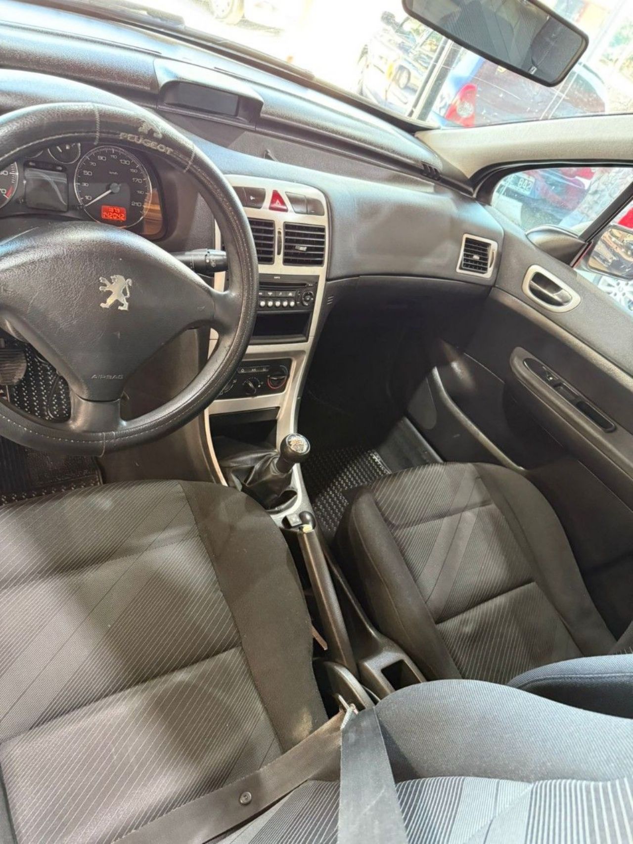 Peugeot 307 Usado Financiado en Córdoba, deRuedas