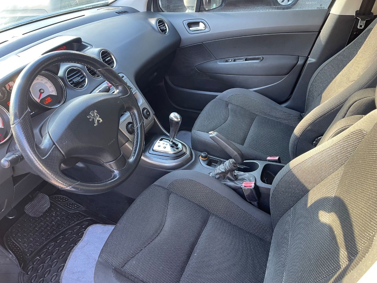 Peugeot 308 Usado Financiado en Mendoza, deRuedas