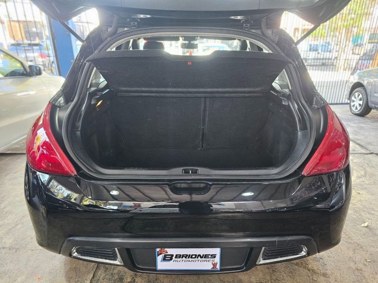 Peugeot 308 Usado en Mendoza, deRuedas