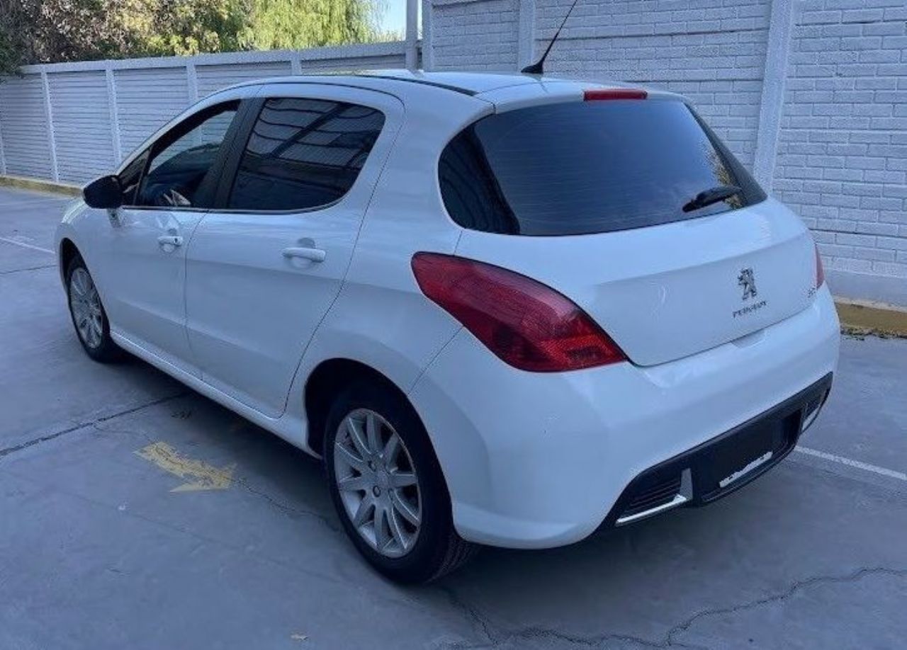 Peugeot 308 Usado en San Juan, deRuedas