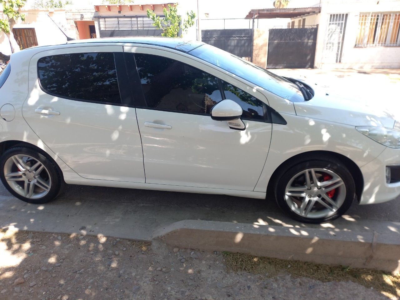 Peugeot 308 Usado en San Juan, deRuedas