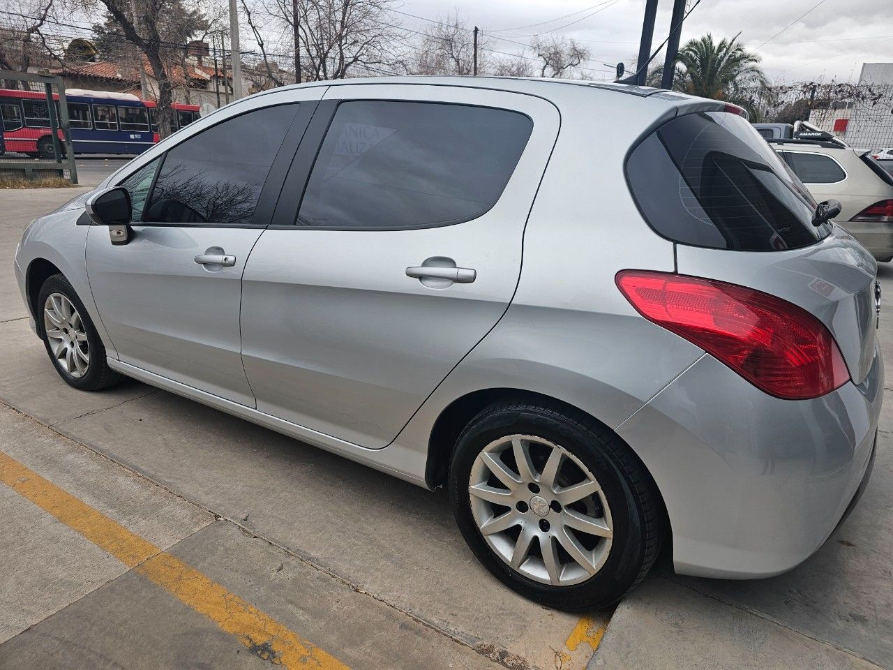 Peugeot 308 Usado Financiado en Mendoza, deRuedas