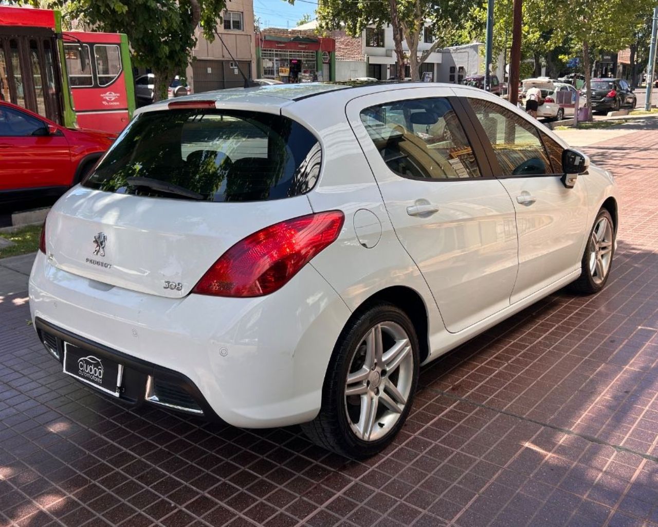 Peugeot 308 Usado Financiado en Mendoza, deRuedas