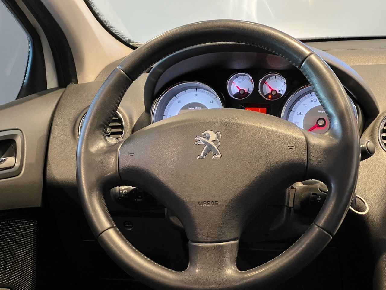 Peugeot 308 Usado Financiado en Córdoba, deRuedas