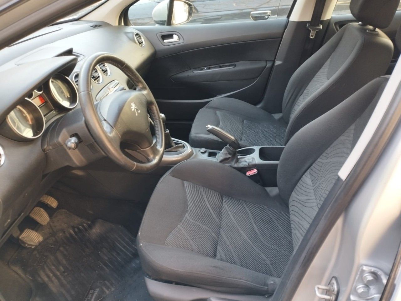 Peugeot 308 Usado Financiado en Mendoza, deRuedas