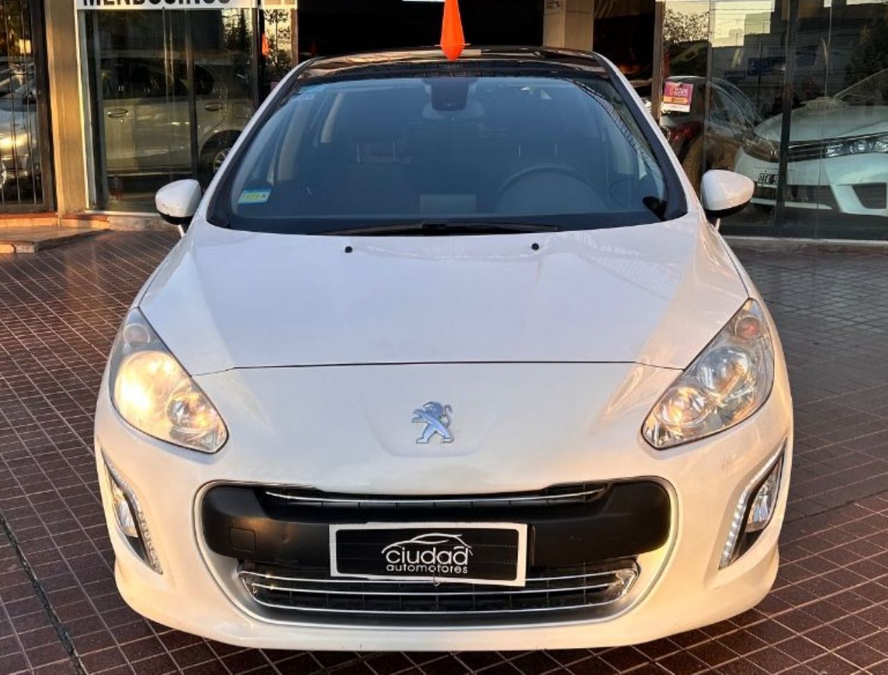 Peugeot 308 Usado Financiado en Mendoza, deRuedas