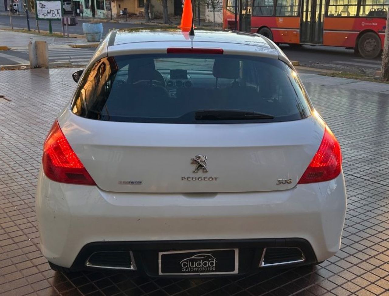 Peugeot 308 Usado Financiado en Mendoza, deRuedas