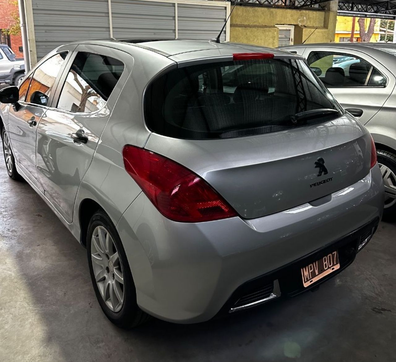 Peugeot 308 Usado en San Luis, deRuedas