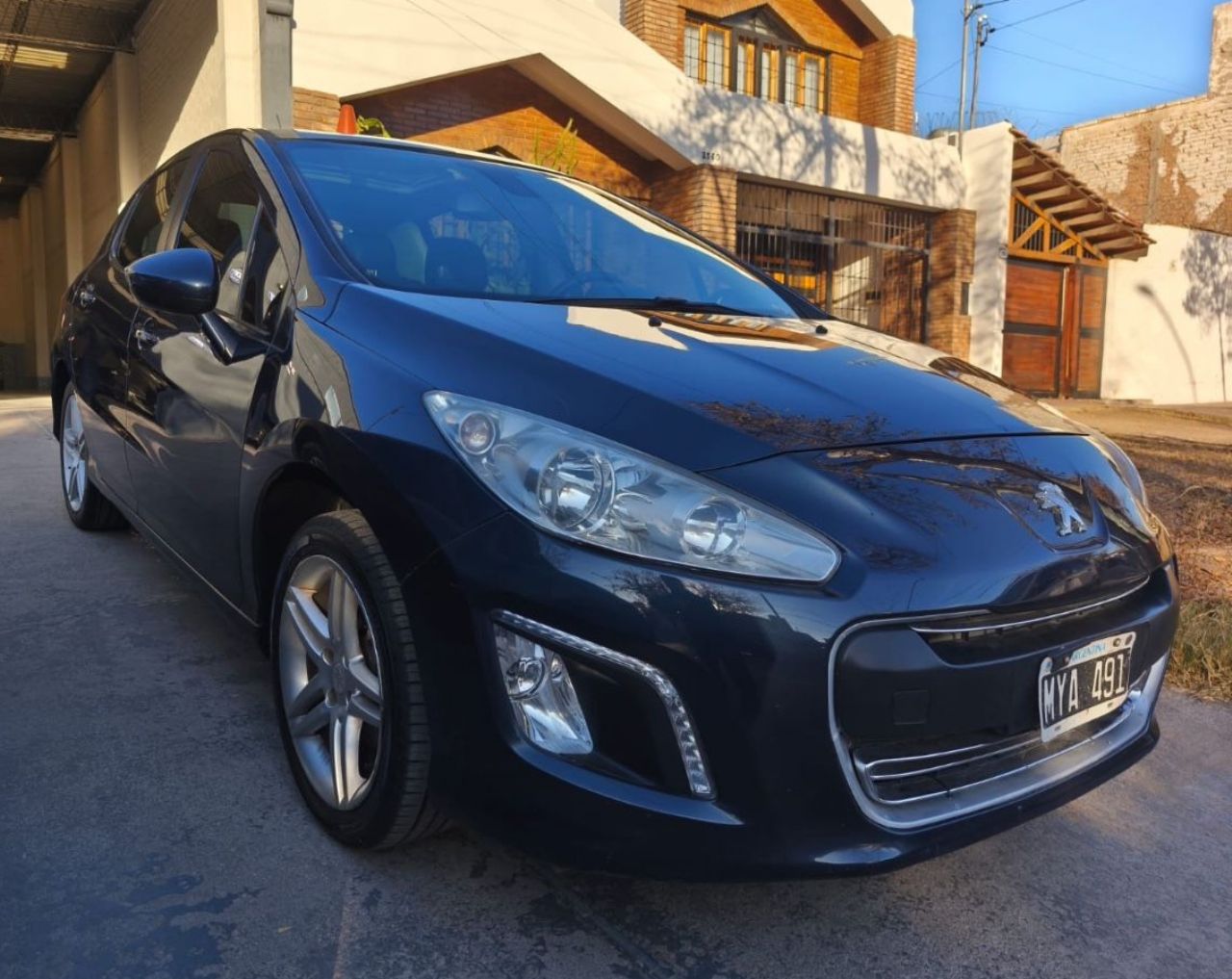 Peugeot 308 Usado Financiado en Mendoza, deRuedas