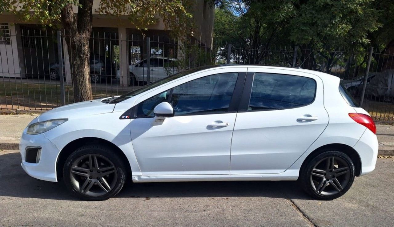 Peugeot 308 Usado Financiado en Córdoba, deRuedas