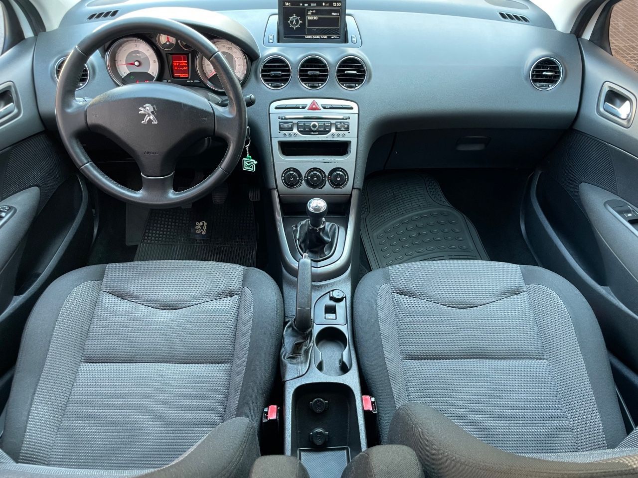 Peugeot 308 Usado Financiado en Mendoza, deRuedas