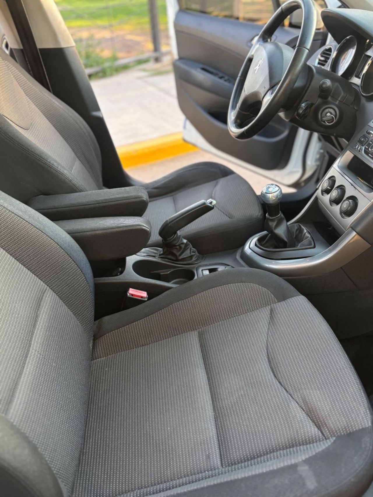Peugeot 308 Usado Financiado en Mendoza, deRuedas