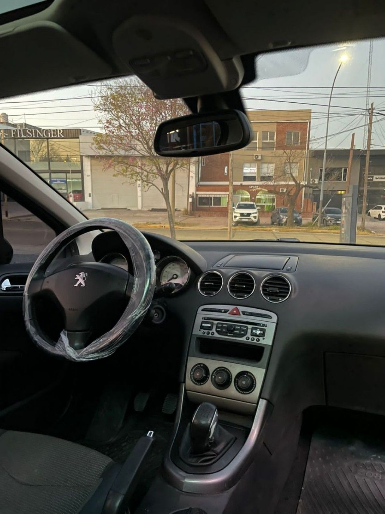 Peugeot 308 Usado Financiado en Córdoba, deRuedas