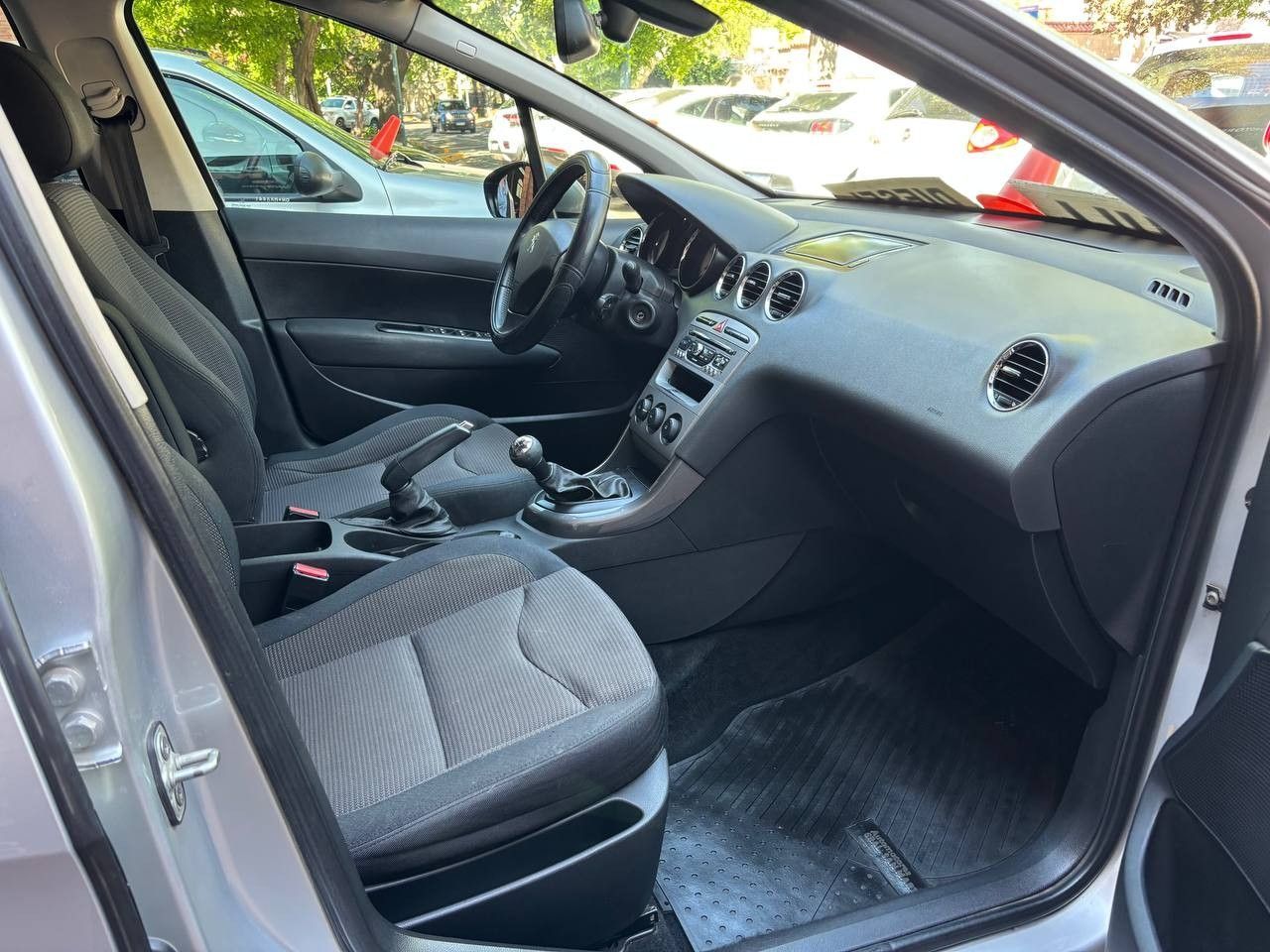 Peugeot 308 Usado Financiado en Mendoza, deRuedas