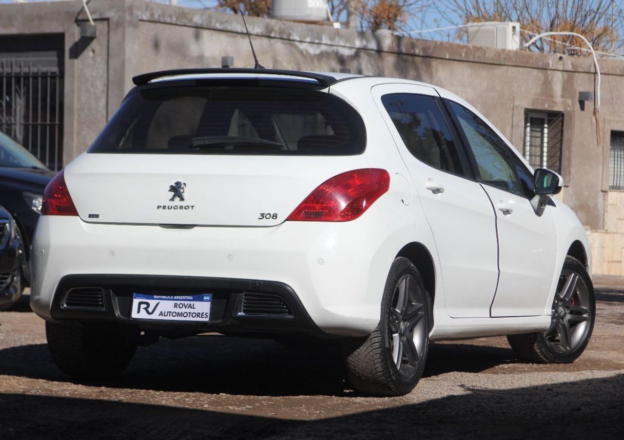 Peugeot 308 Usado Financiado en San Juan, deRuedas
