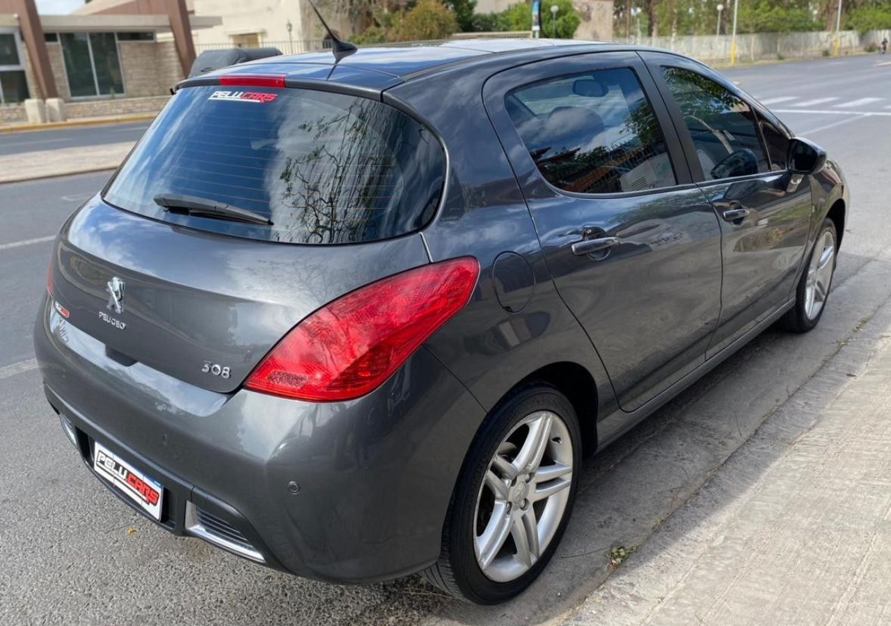 Peugeot 308 Usado Financiado en San Juan, deRuedas