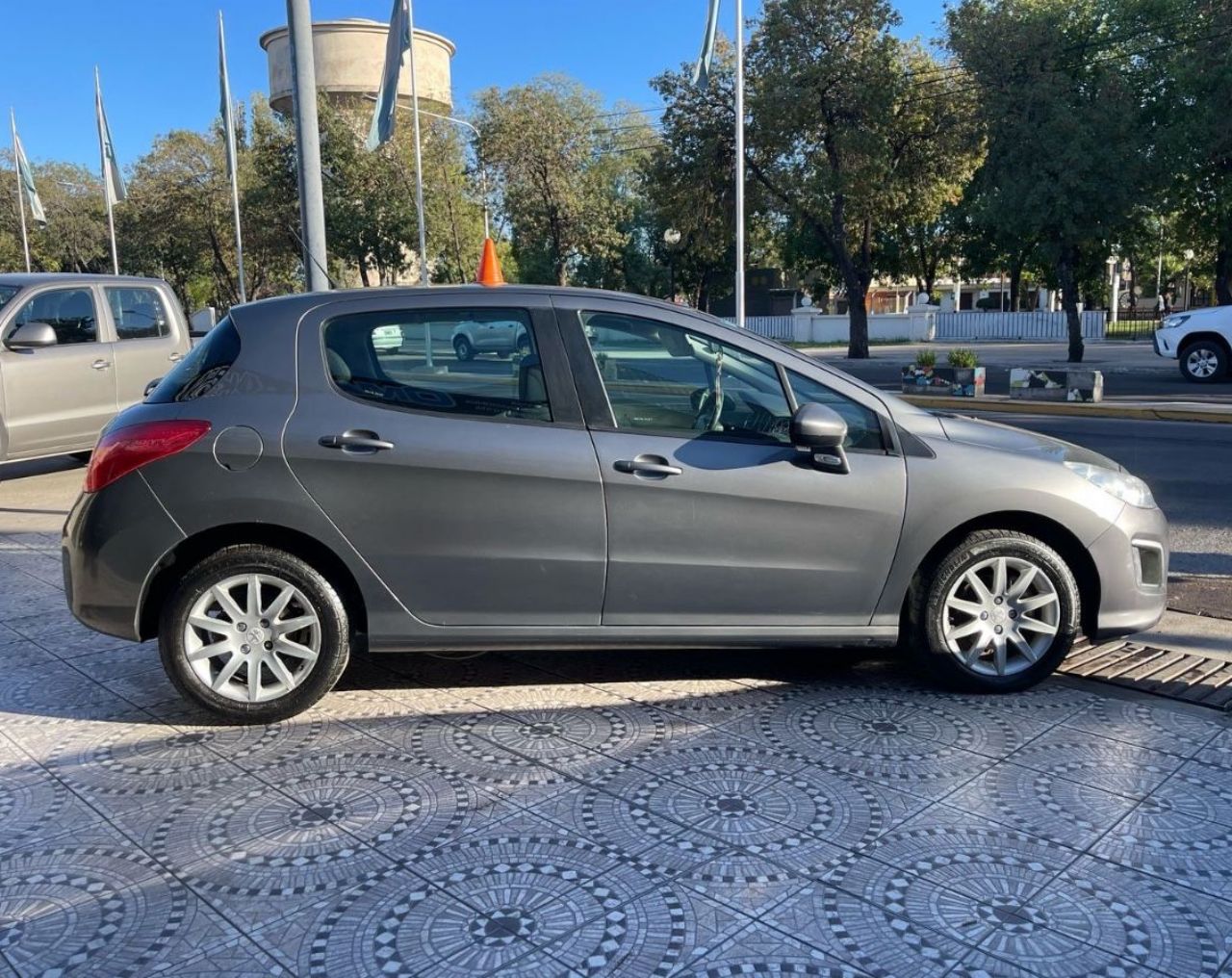 Peugeot 308 Usado Financiado en Mendoza, deRuedas