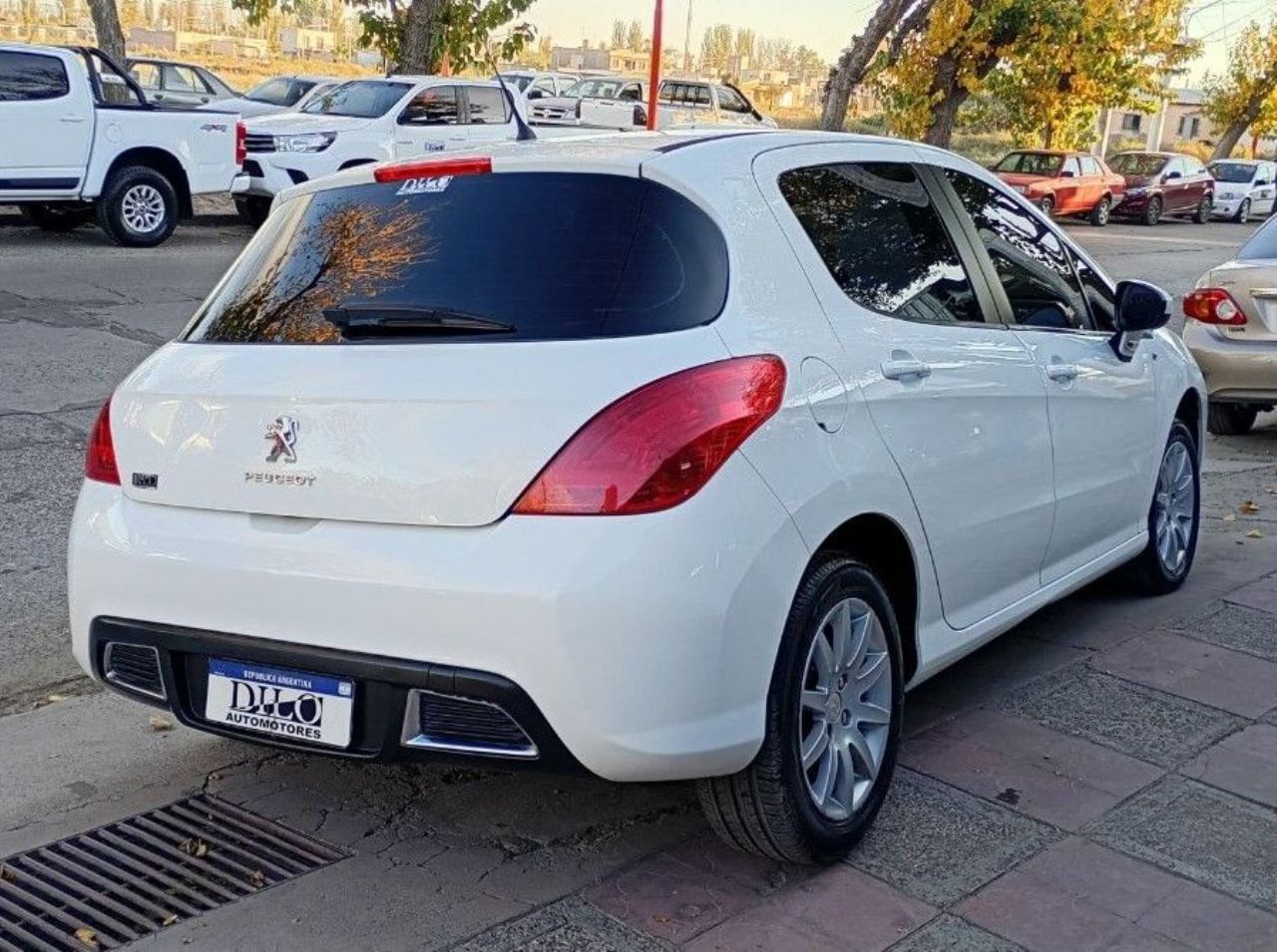 Peugeot 308 Usado Financiado en Mendoza, deRuedas