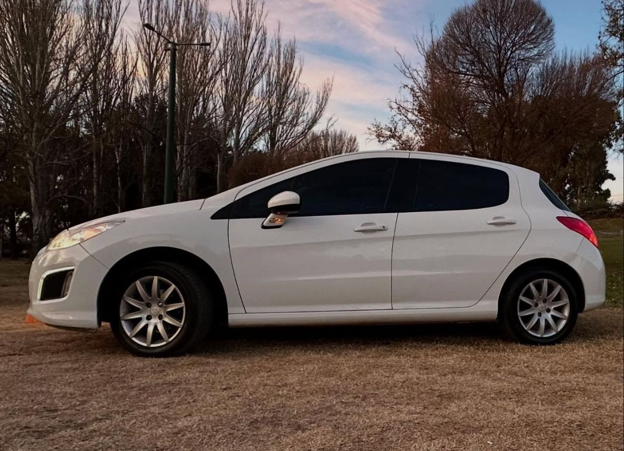 Peugeot 308 Usado Financiado en Mendoza, deRuedas