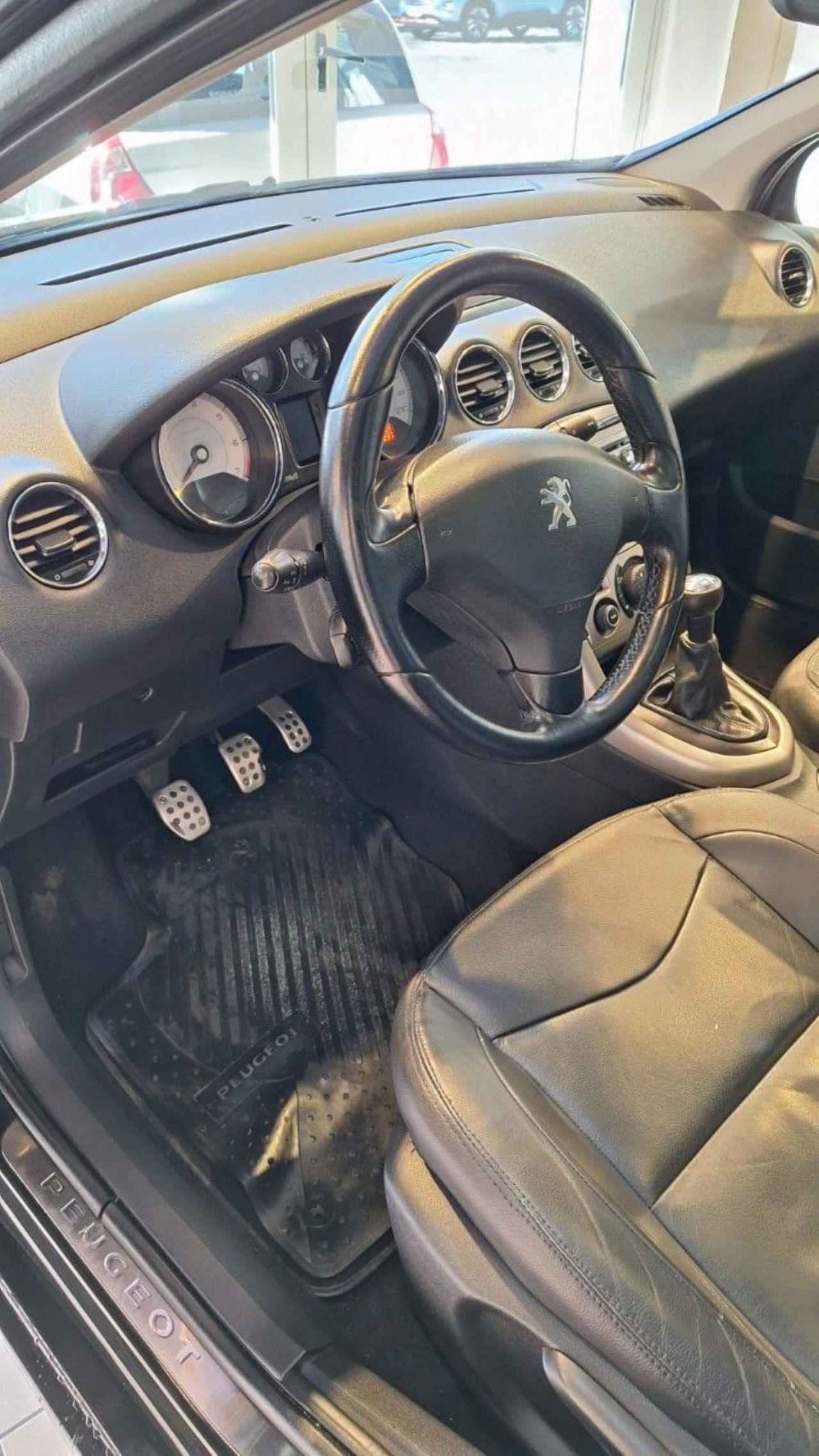 Peugeot 308 Usado Financiado en Córdoba, deRuedas