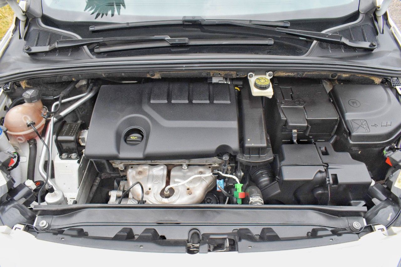 Peugeot 308 Usado Financiado en Mendoza, deRuedas