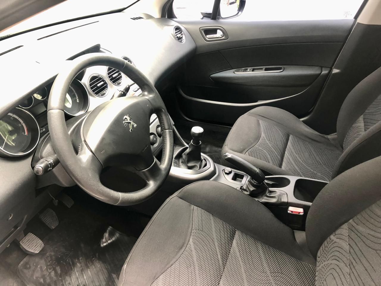 Peugeot 308 Usado Financiado en Córdoba, deRuedas