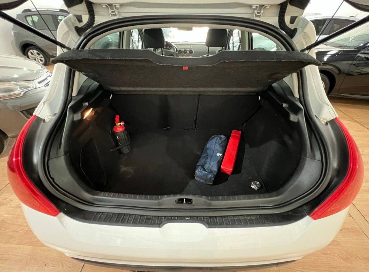 Peugeot 308 Usado Financiado en Córdoba, deRuedas