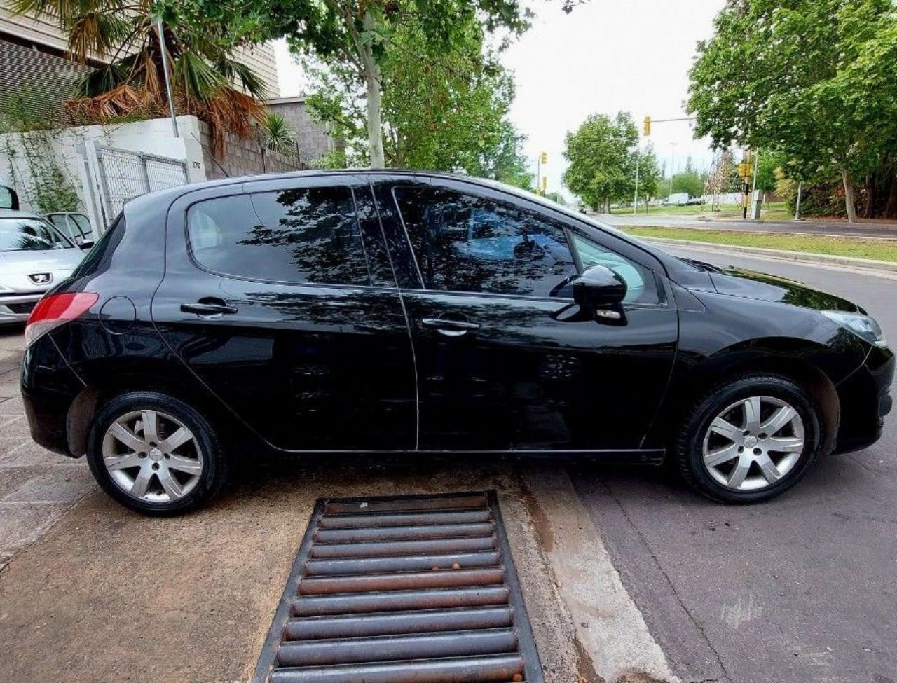 Peugeot 308 Usado Financiado en Mendoza, deRuedas