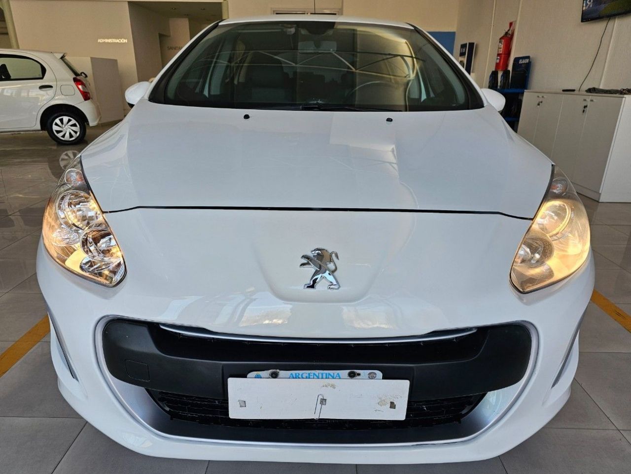Peugeot 308 Usado Financiado en Mendoza, deRuedas
