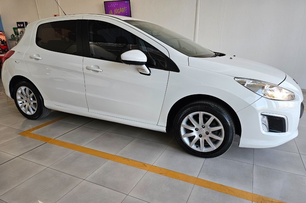 Peugeot 308 Usado Financiado en Mendoza, deRuedas