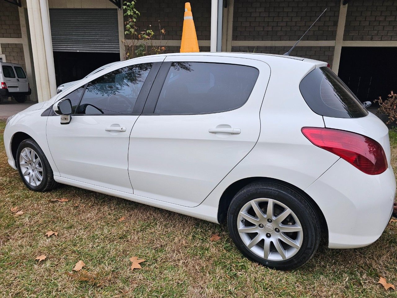 Peugeot 308 Usado Financiado en Mendoza, deRuedas