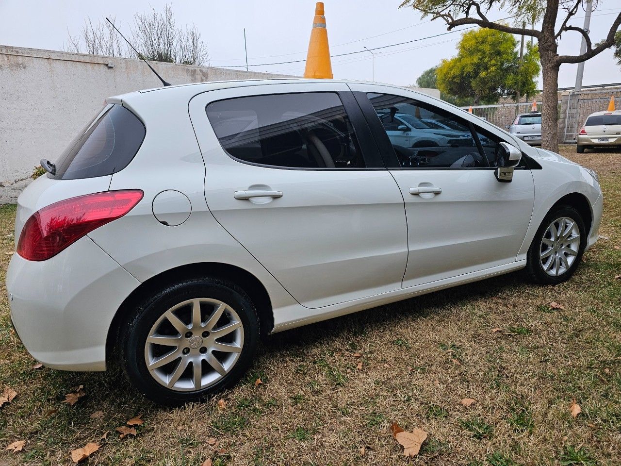 Peugeot 308 Usado Financiado en Mendoza, deRuedas