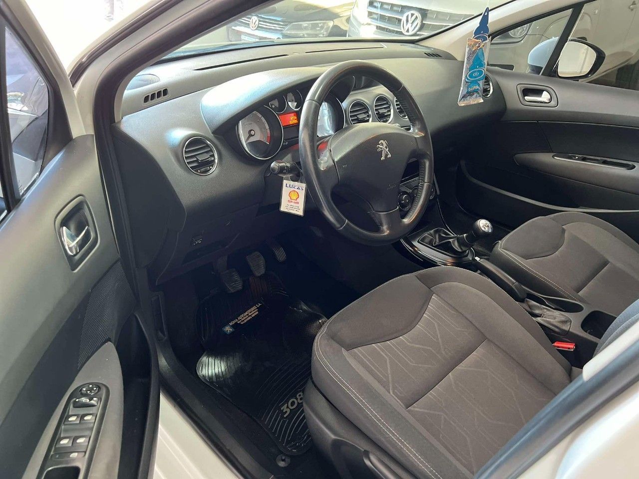 Peugeot 308 Usado Financiado en Mendoza, deRuedas