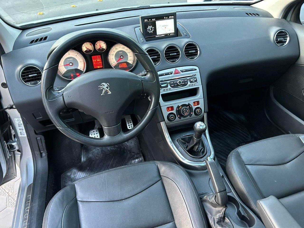 Peugeot 308 Usado Financiado en Mendoza, deRuedas