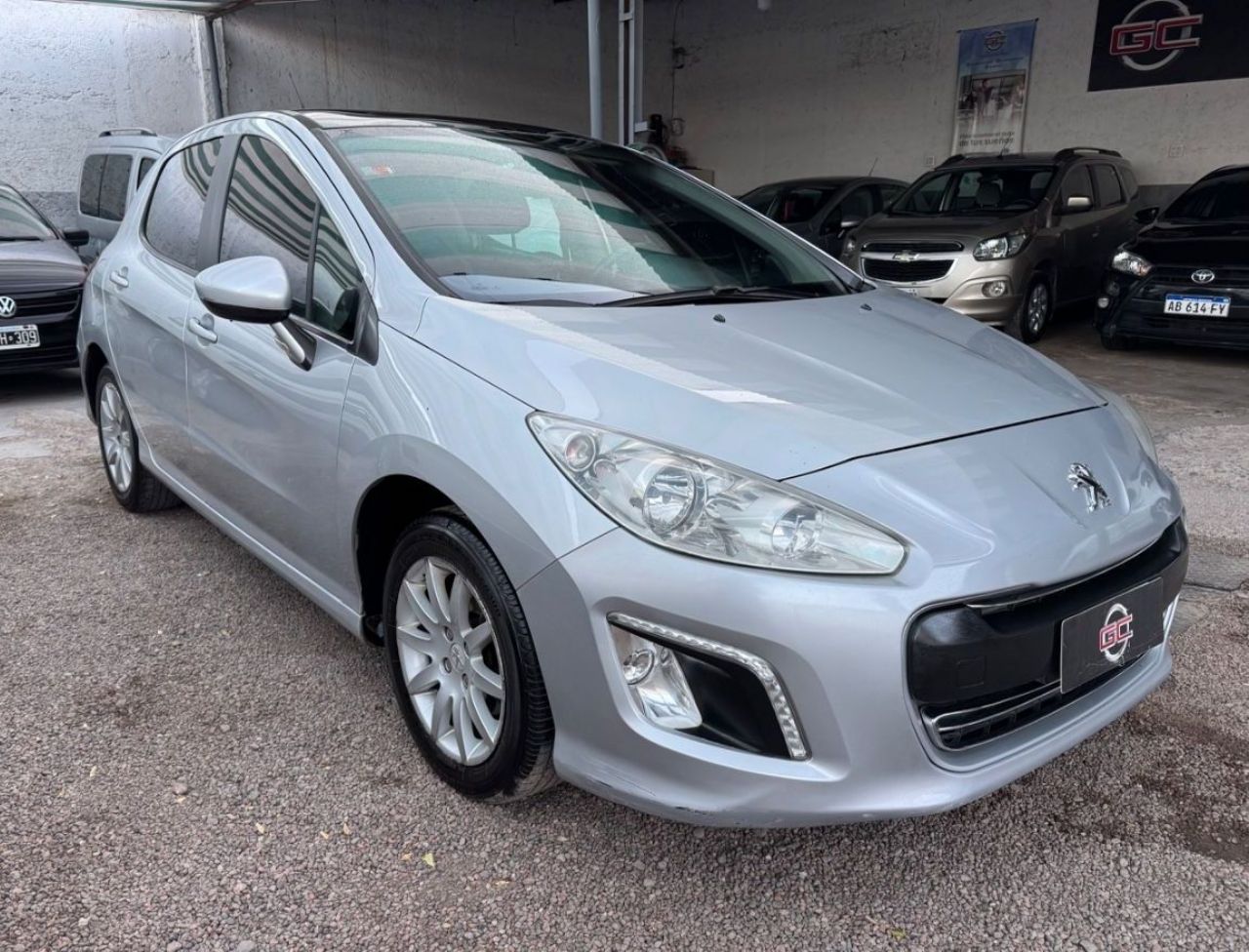 Peugeot 308 Usado Financiado en Mendoza, deRuedas
