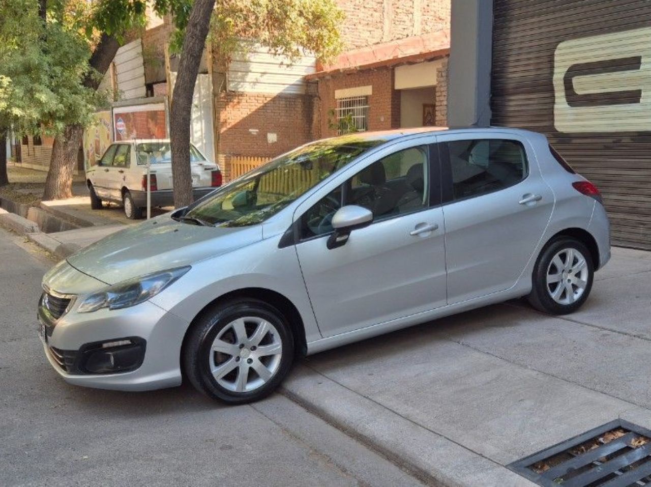 Peugeot 308 Usado Financiado en Mendoza, deRuedas