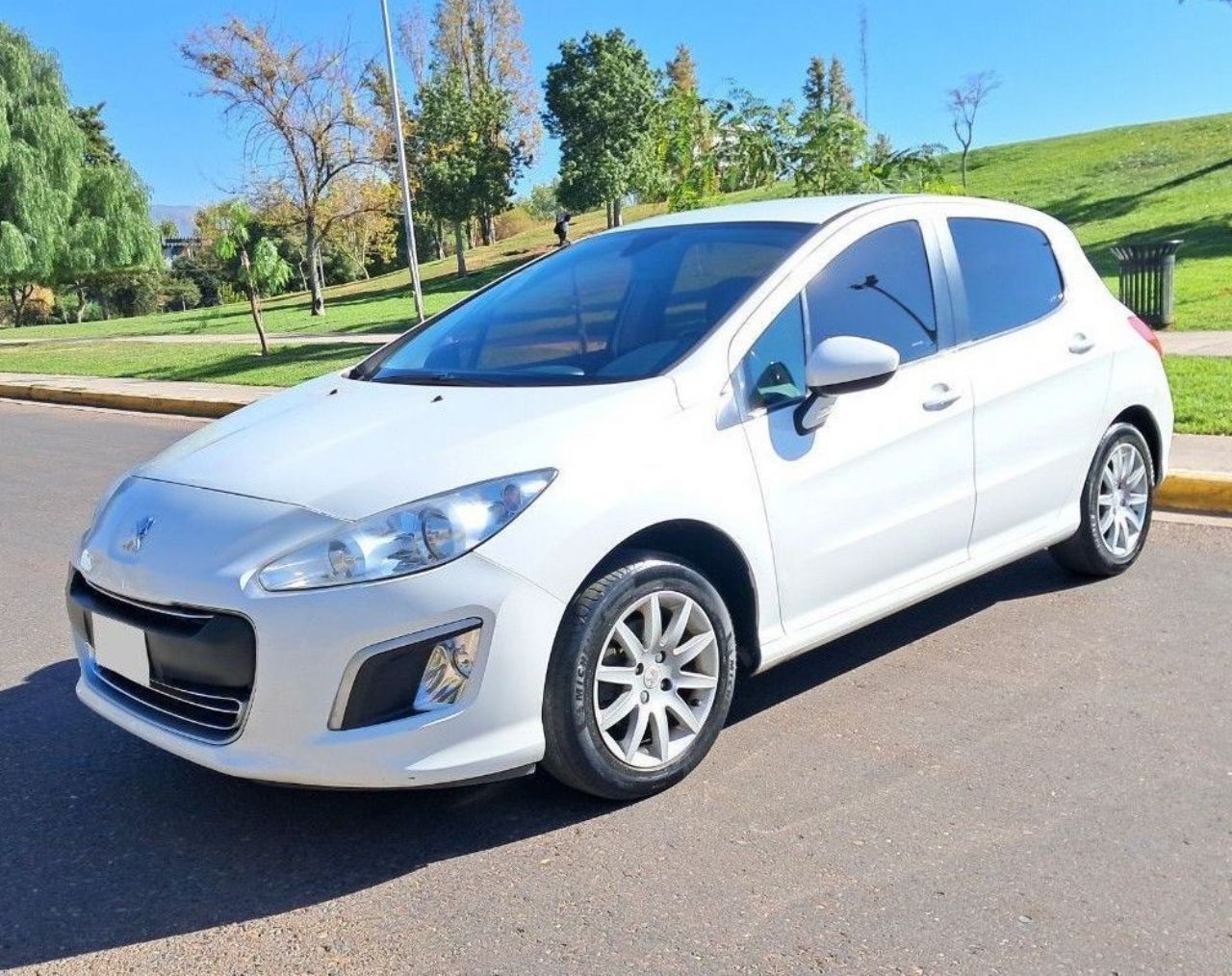 Peugeot 308 Usado Financiado en Mendoza, deRuedas