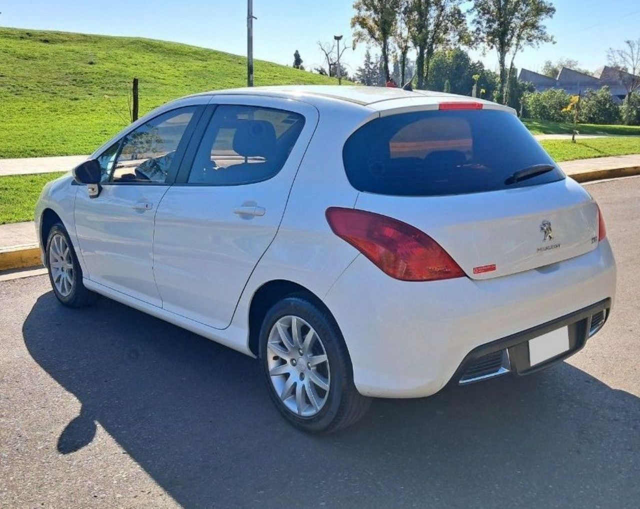 Peugeot 308 Usado Financiado en Mendoza, deRuedas